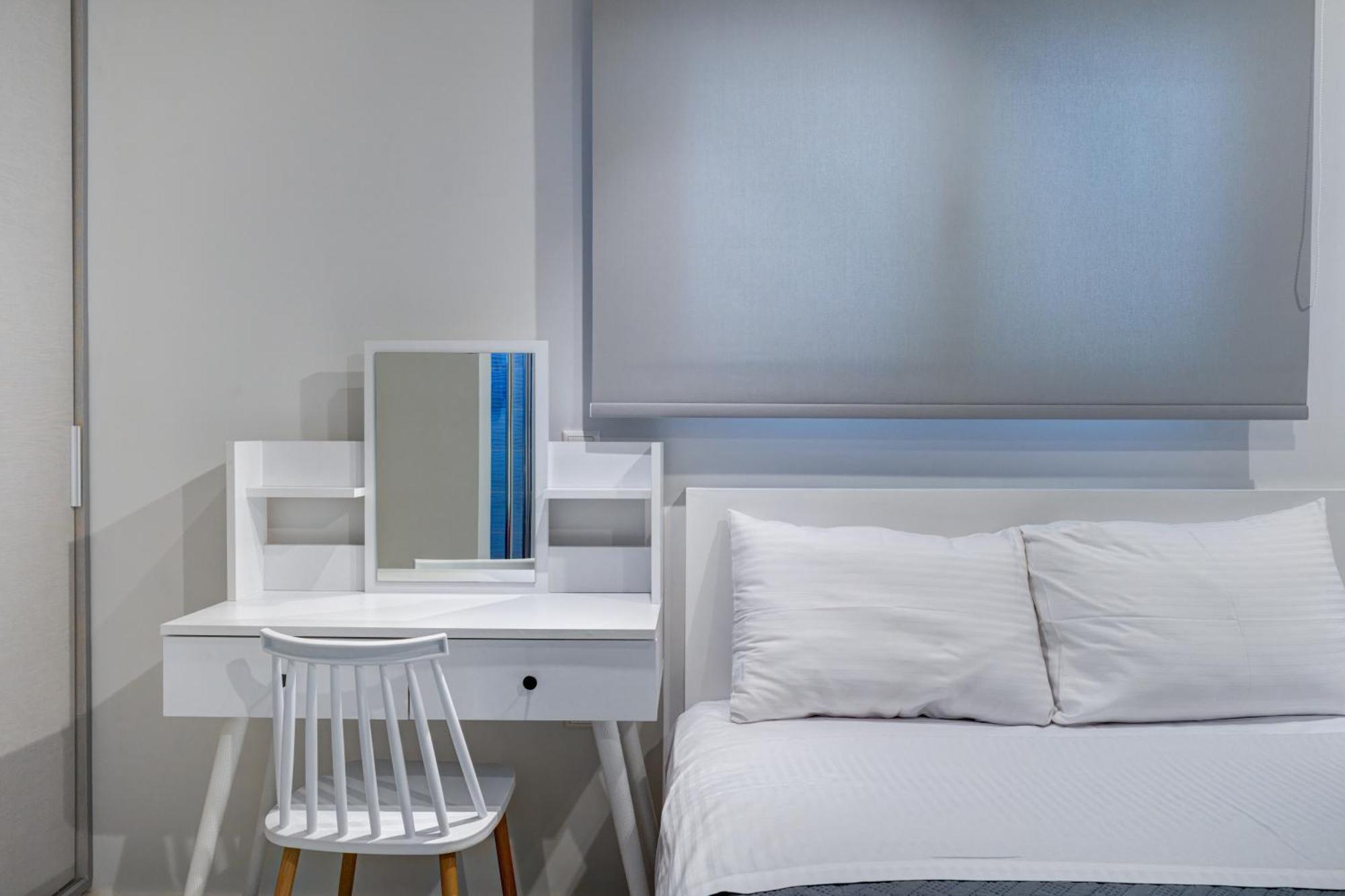 Molos Beachfront Apartments In ดิอาคอปโต ภายนอก รูปภาพ