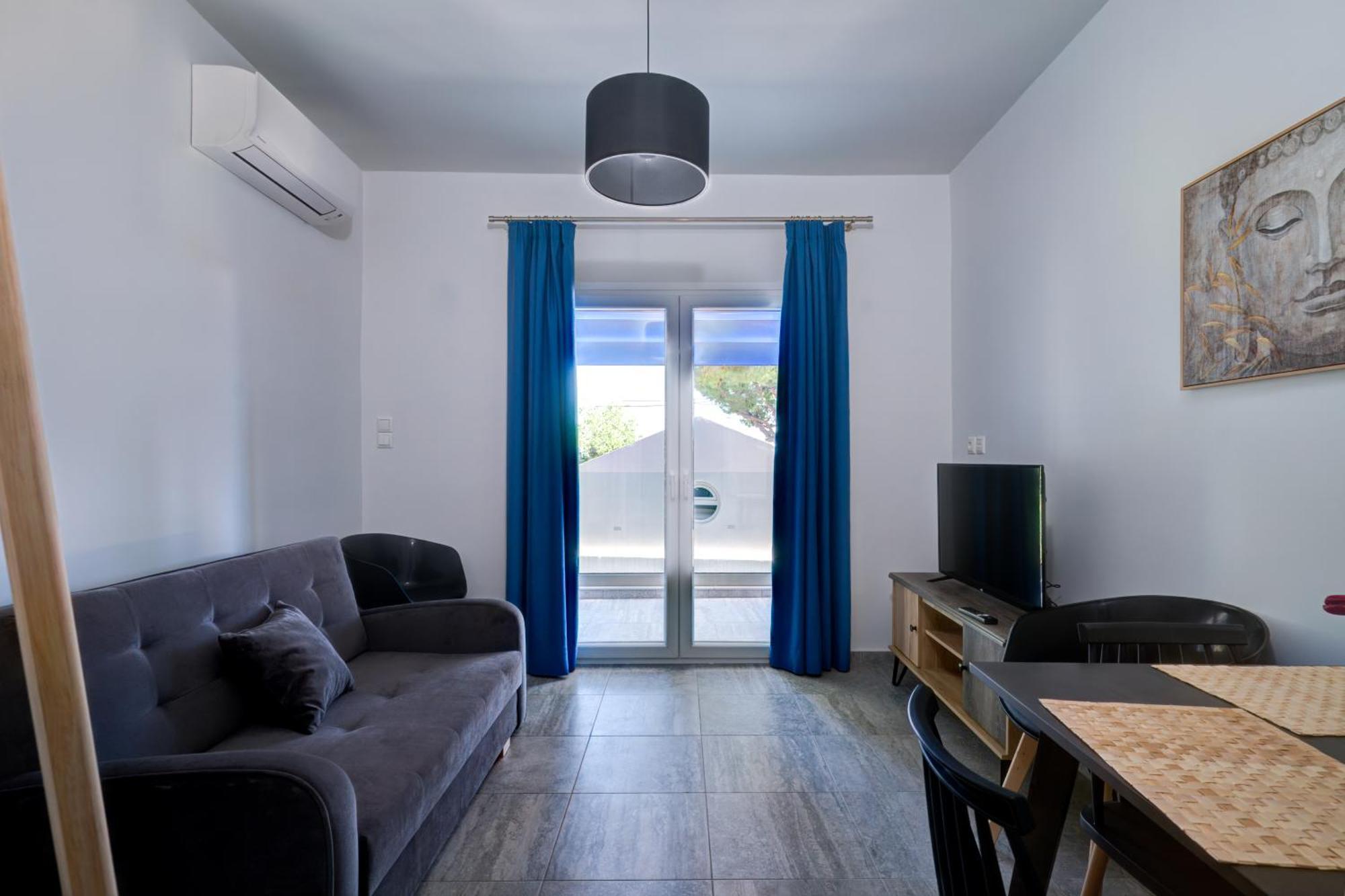 Molos Beachfront Apartments In ดิอาคอปโต ภายนอก รูปภาพ